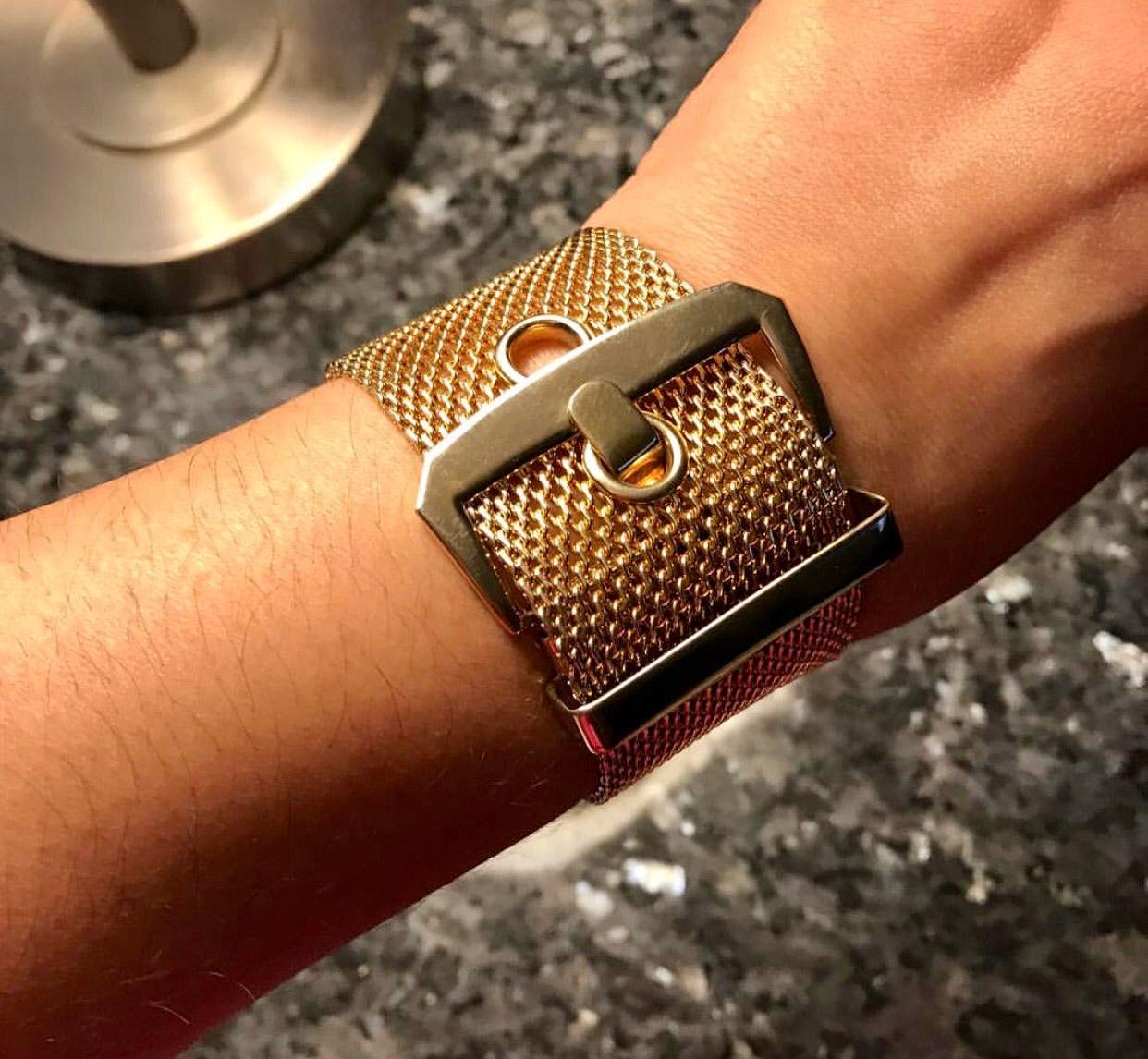 Gold Chainmail Buckle Bracelet
