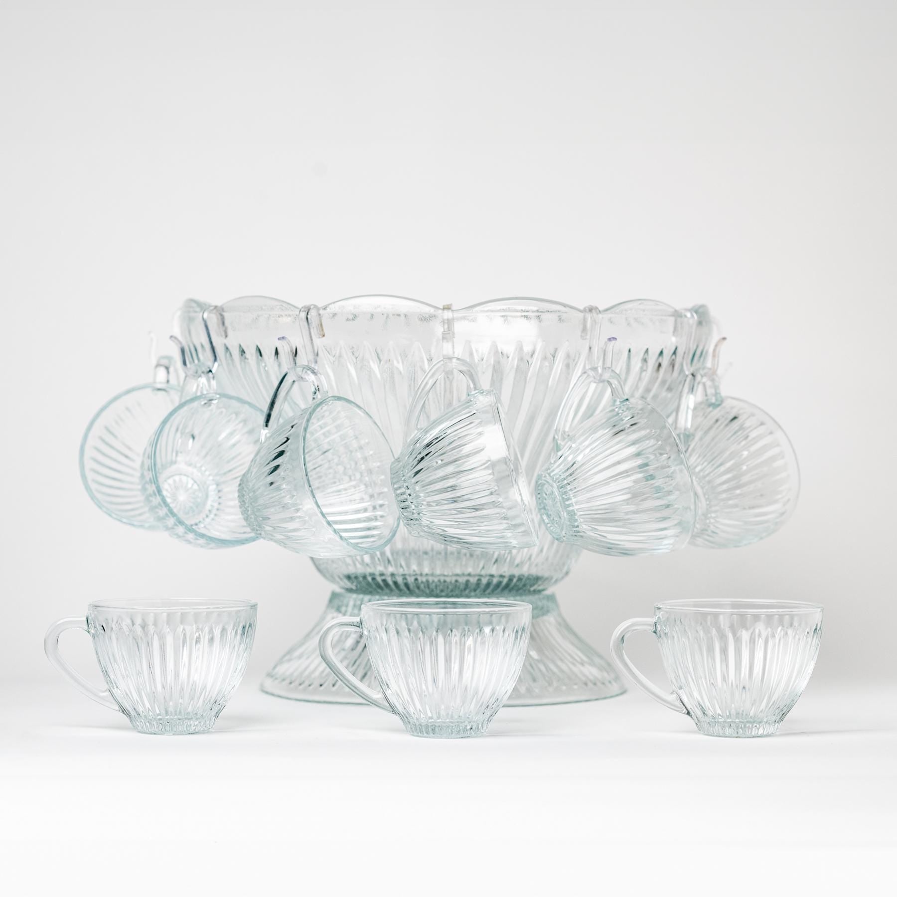 Rippled Punch Bowl with 12 Cups